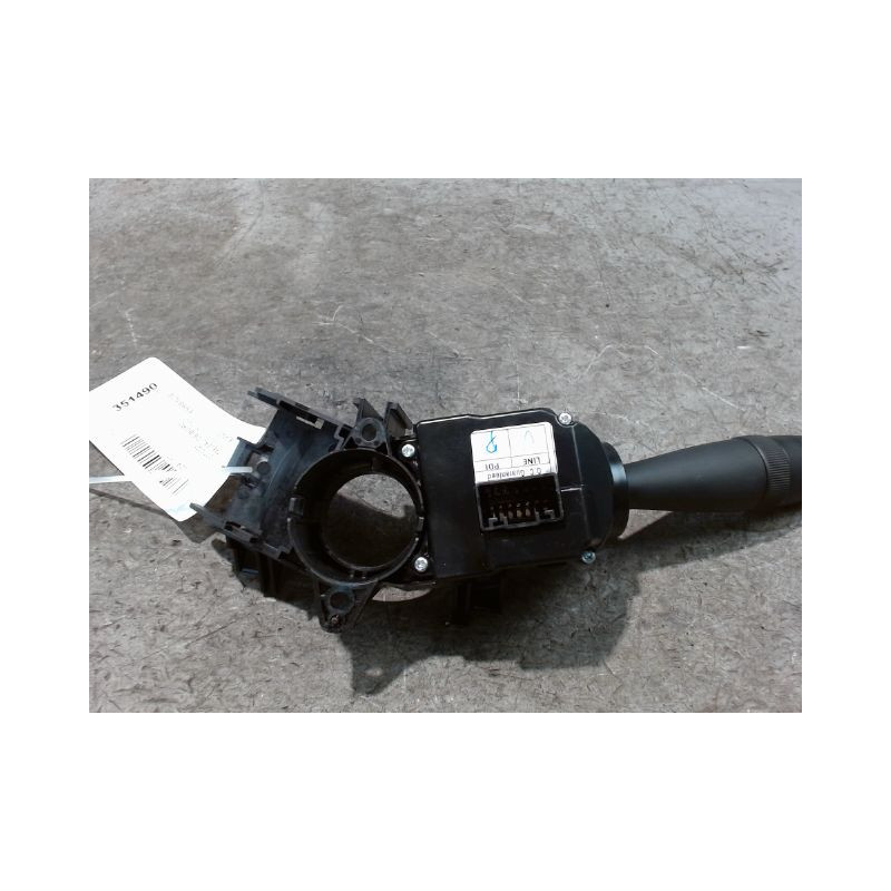 COMMANDE CLIGNOTANT HYUNDAI I10