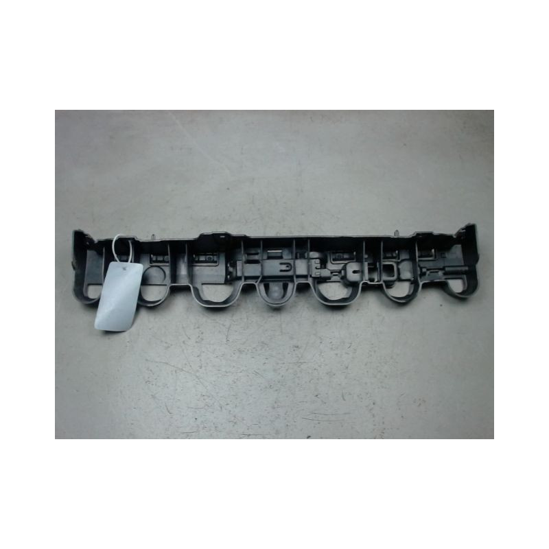 SUPPORT CENTRAL PARE-CHOC ARRIERE  RENAULT CLIO IV 2012-