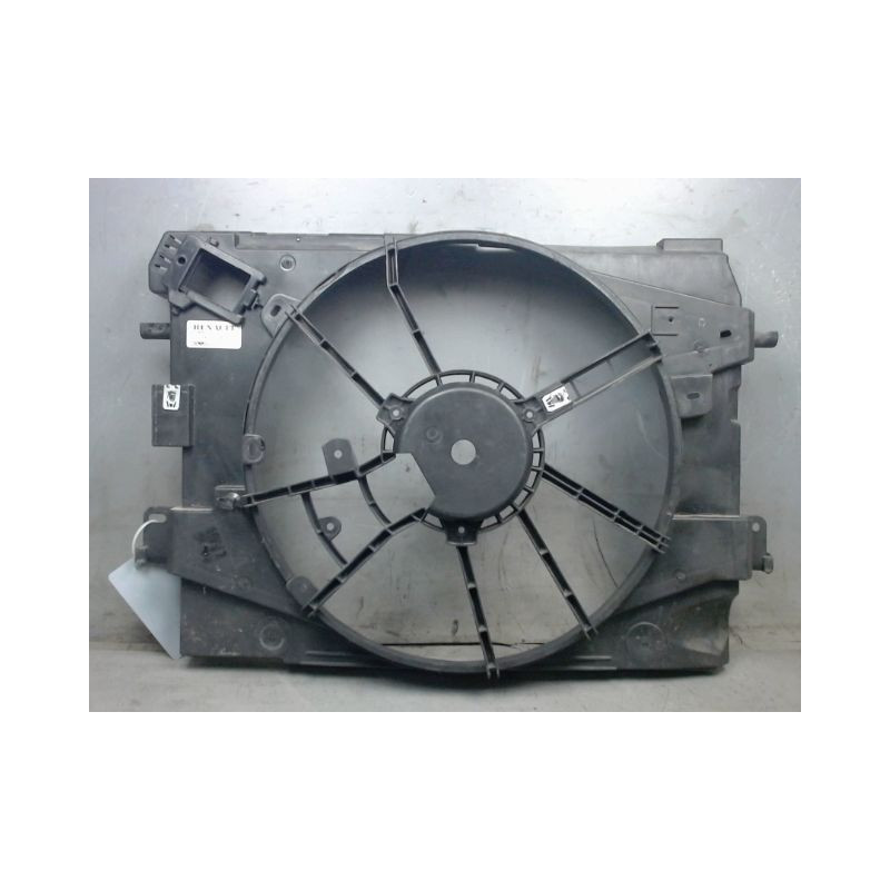 SUPPORT DE VENTILATEUR RENAULT CLIO IV 2012-
