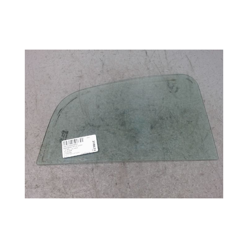 GLACE FIXE PORTE ARD DACIA SANDERO 2008-