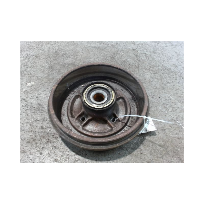 TAMBOUR ARRIERE DROIT DACIA LOGAN