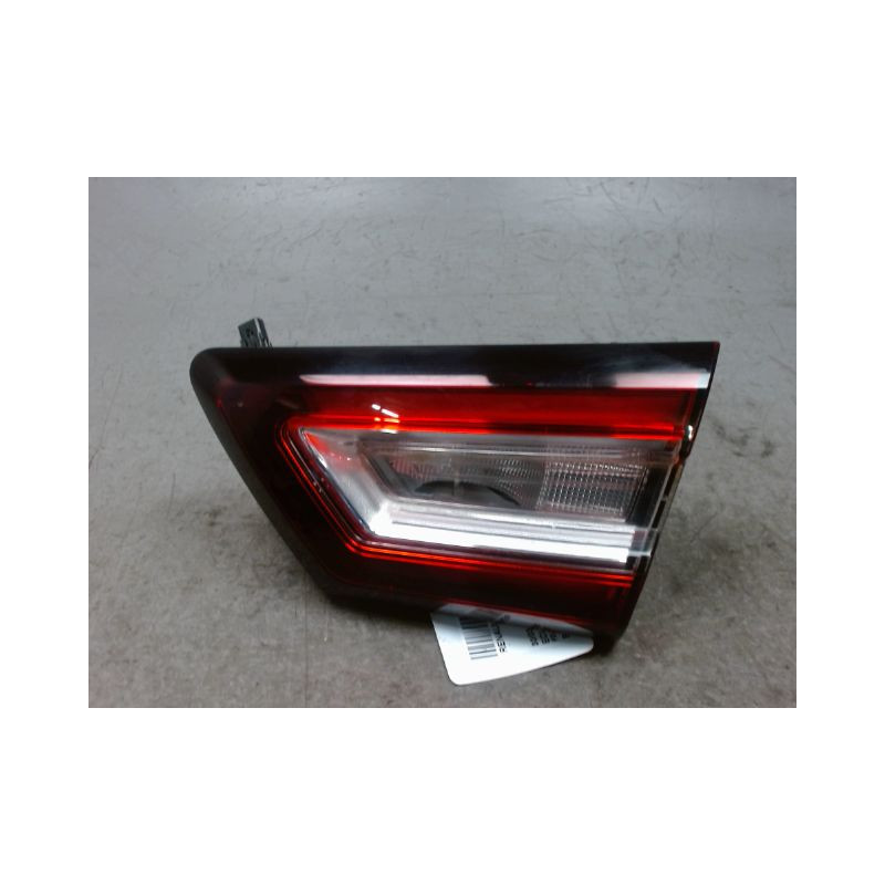 FEU ARRIERE INTERIEUR DROIT RENAULT CLIO