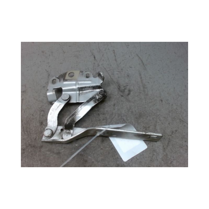 COMPAS DROIT CAPOT VOLKSWAGEN PASSAT 2005-