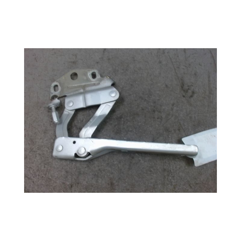 COMPAS GAUCHE CAPOT VOLKSWAGEN PASSAT 2005-