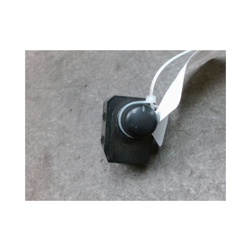 COMMANDE RETROVISSEUR EXTERIEUR ELECTRIQUE SUZUKI SWIFT