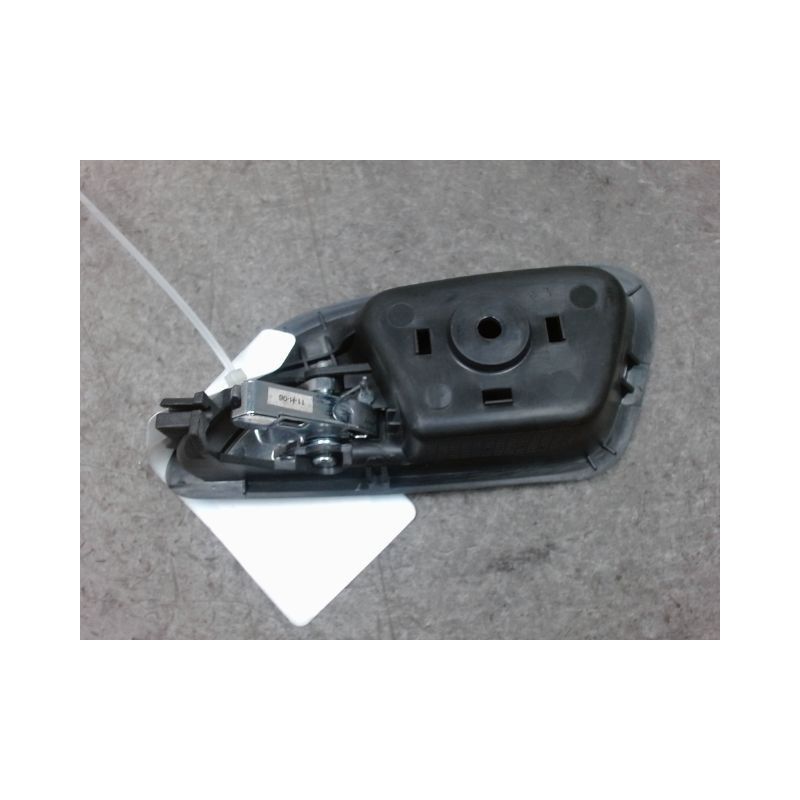 POIGNEE INTERIEURE PORTE AVANT DROIT CHEVROLET CRUZE