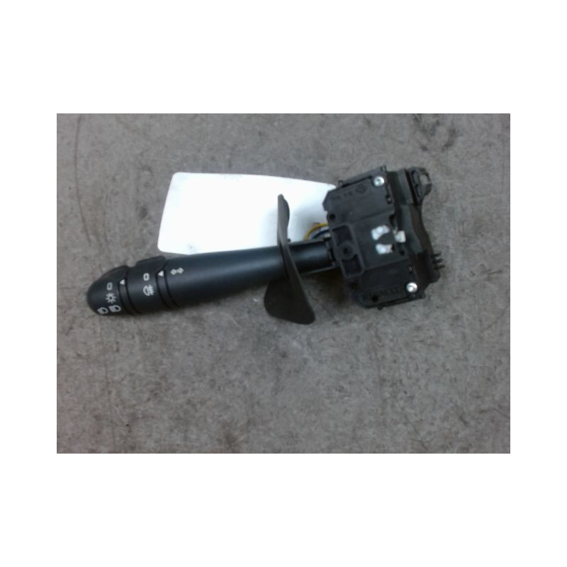 COMMANDE CLIGNOTANT RENAULT CLIO II PH.2 01-06