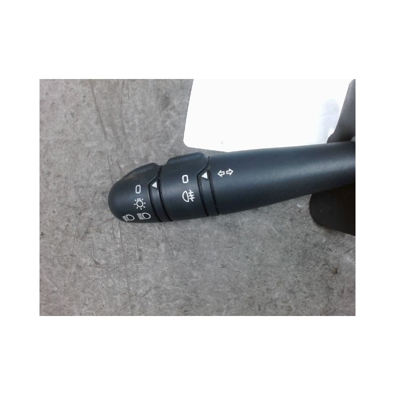 COMMANDE CLIGNOTANT RENAULT CLIO II PH.2 01-06