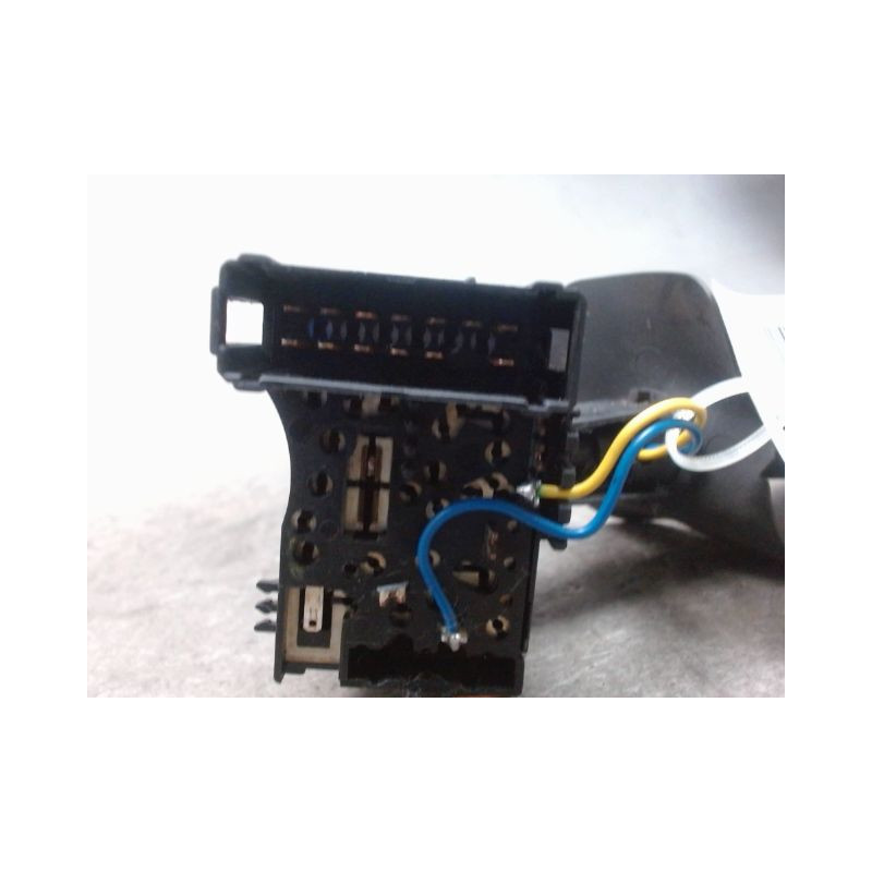 COMMANDE CLIGNOTANT RENAULT CLIO II PH.2 01-06