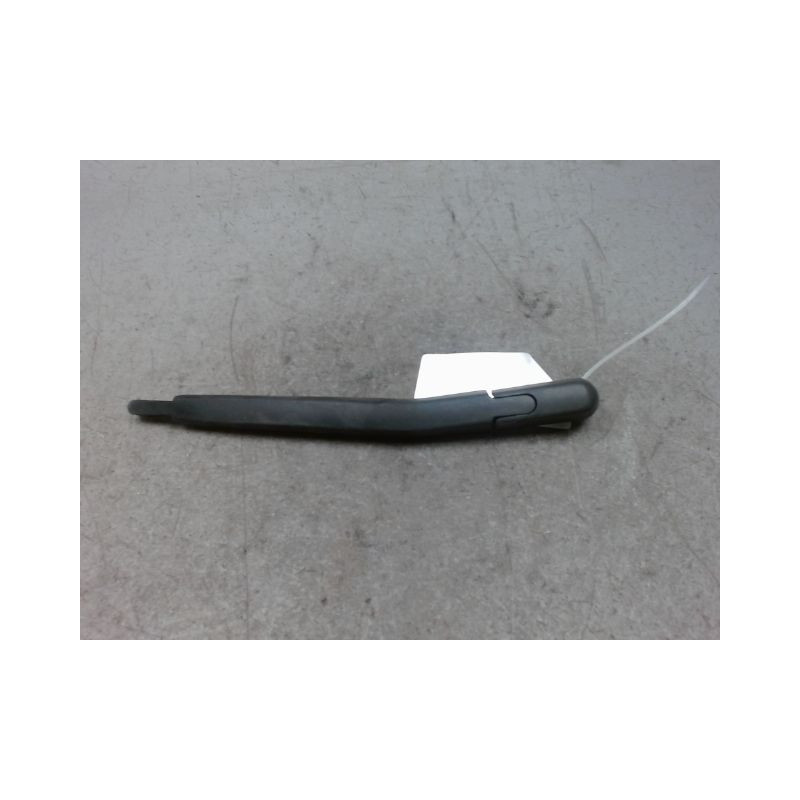 BRAS ESSUIE-GLACE ARRIERE OPEL CORSA