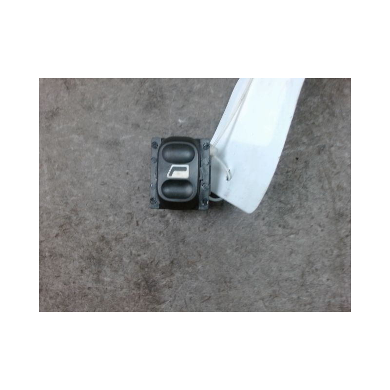 COMMANDE LEVE-GLACE PORTE AVG CITROEN XSARA 2000-