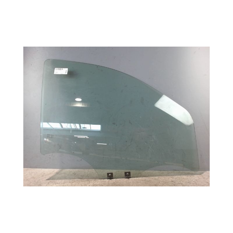 GLACE PORTE AVD RENAULT EXPRESS