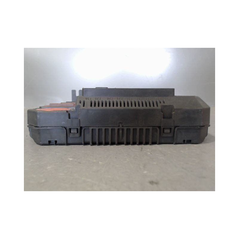 BOITIER GESTION HABITACLE PEUGEOT 208 Phase 1 2012-...