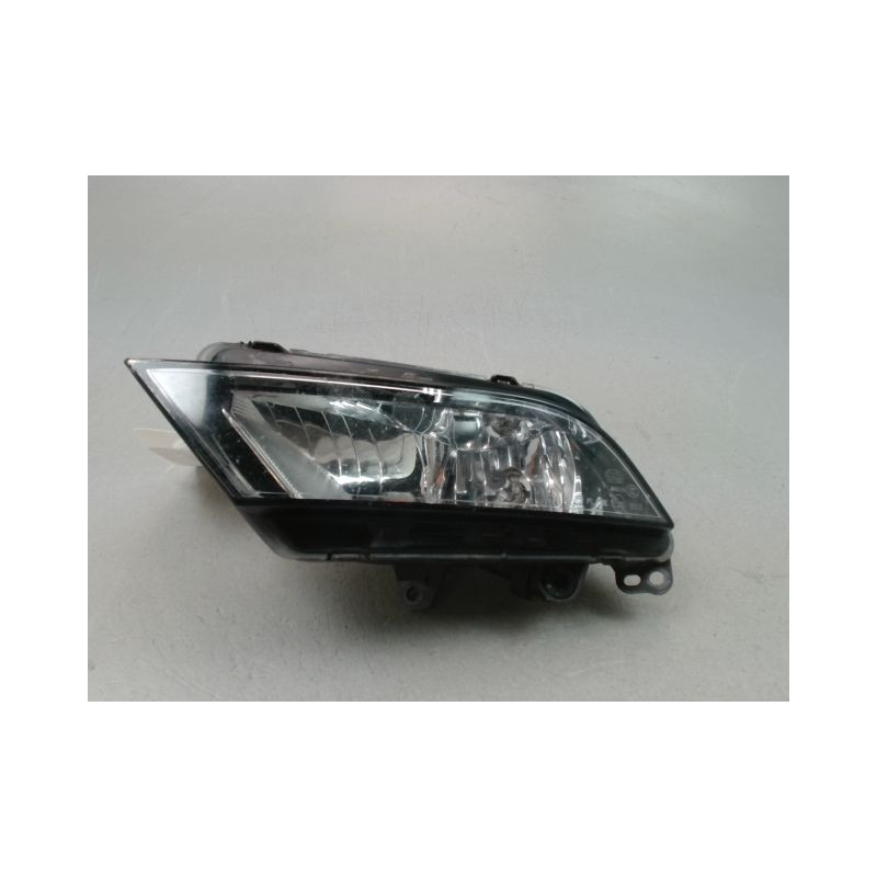 PHARE ANTIBROUILLARD AVANT GAUCHE SEAT TOLEDO 2004-