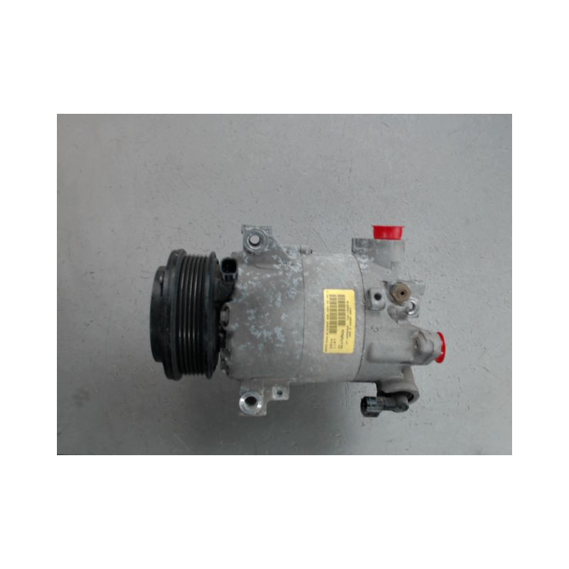 COMPRESSEUR AIR CONDITIONNE FORD FIESTA