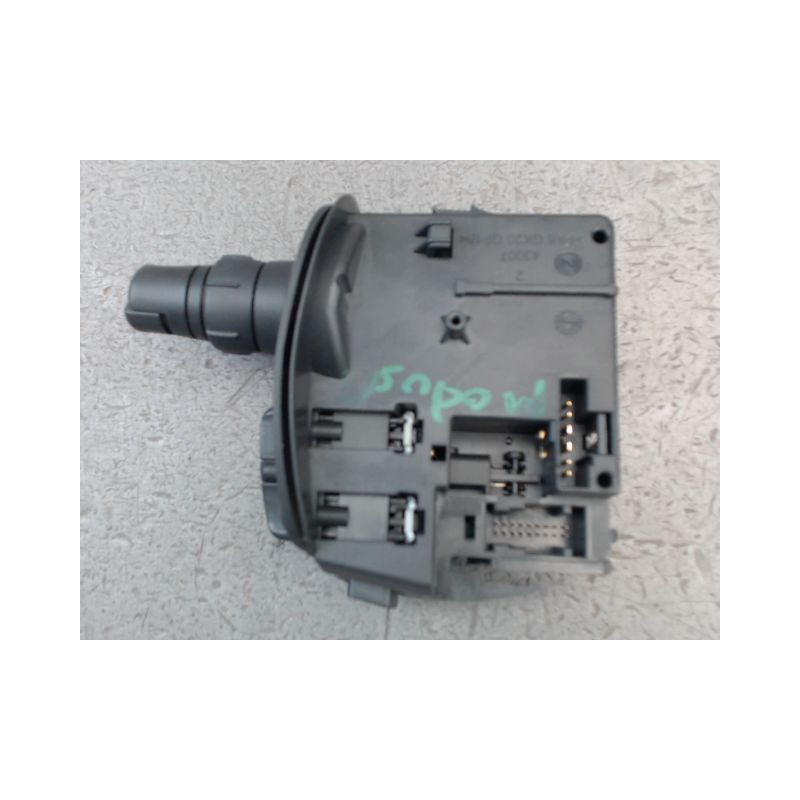 COMMANDE ESSUIE GLACE RENAULT MODUS