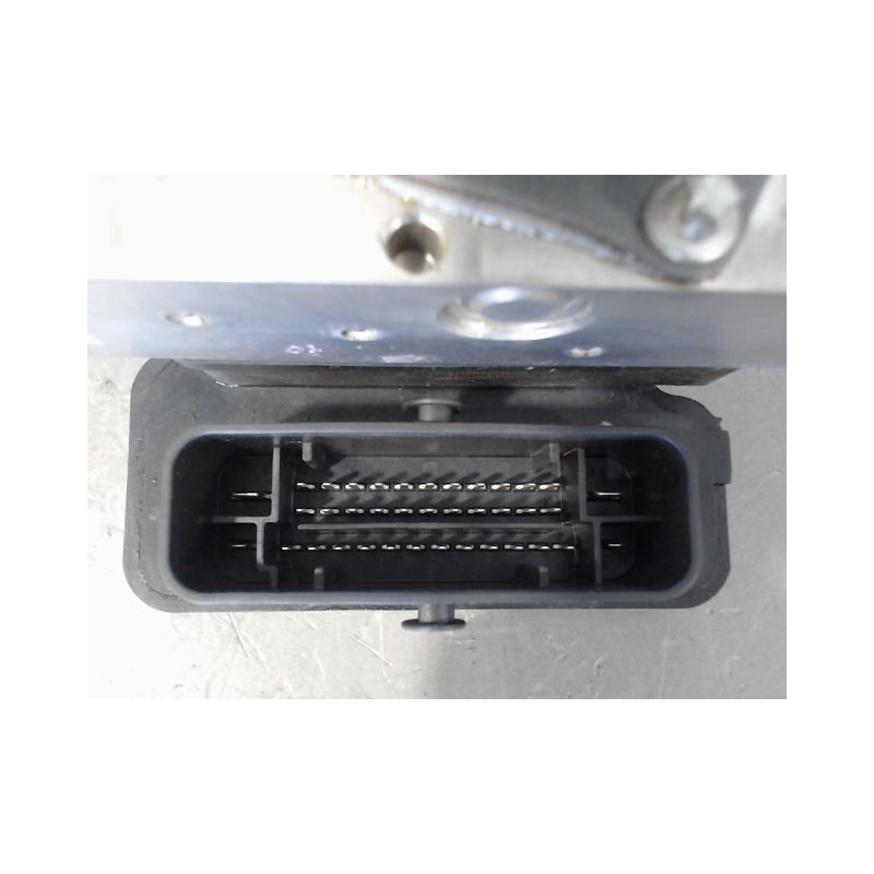 UNITE HYDRAULIQUE ABS RENAULT CLIO
