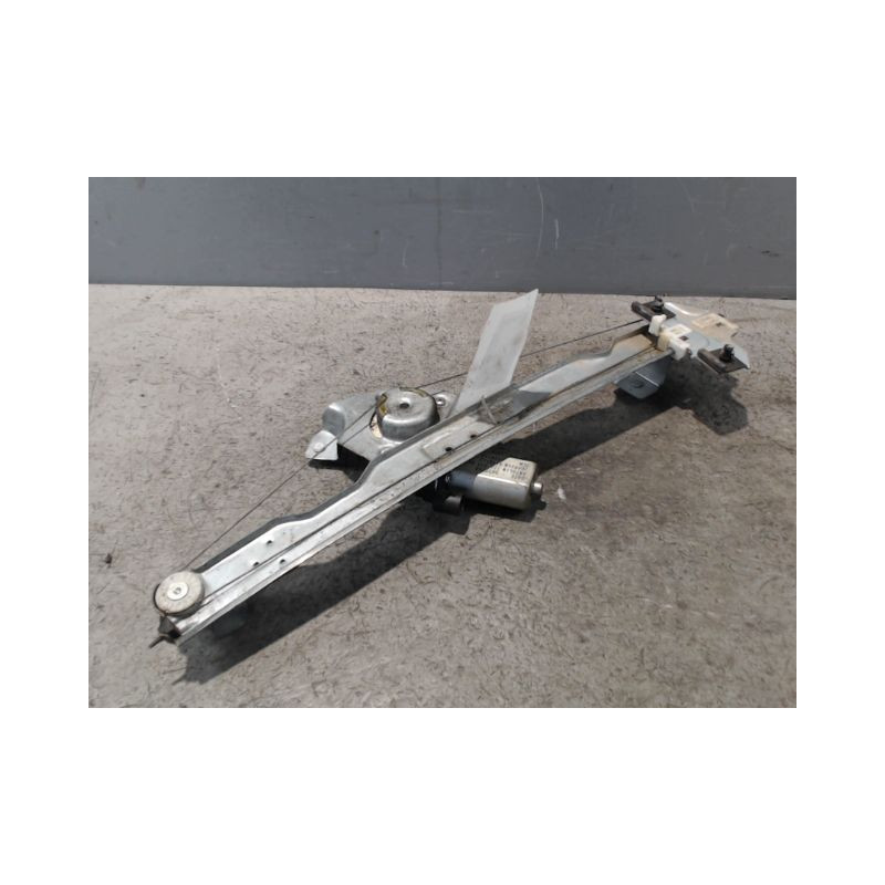 MECANISME+MOTEUR LEVE-GLACE AVANT GAUCHE DACIA SANDERO 2008-