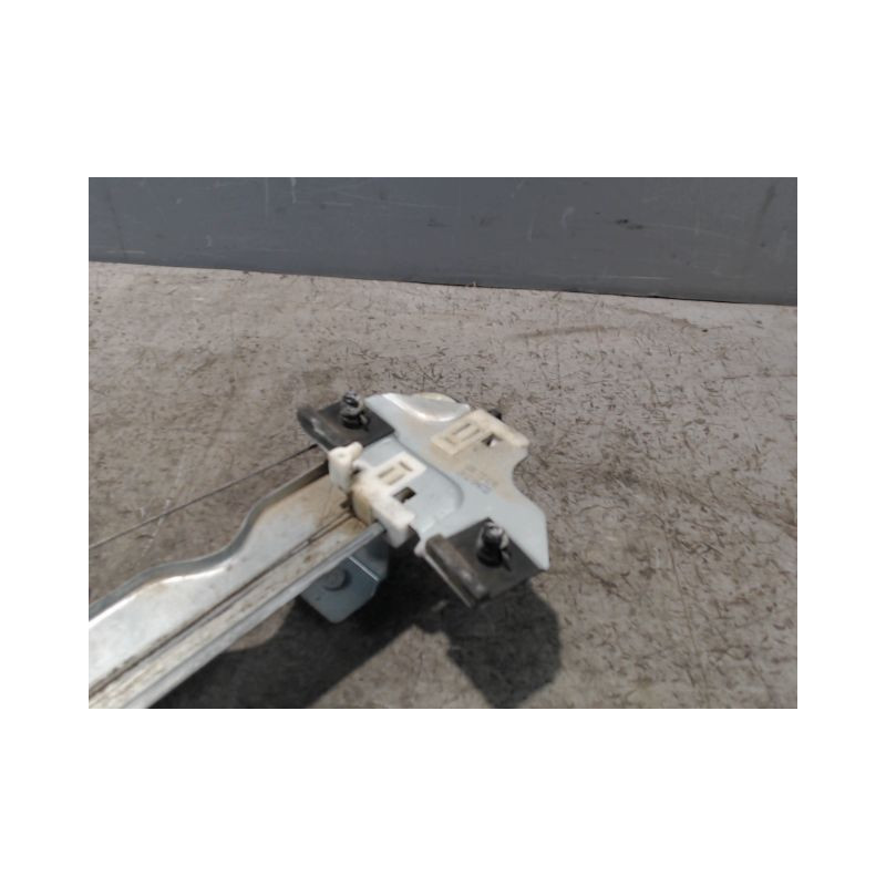 MECANISME+MOTEUR LEVE-GLACE AVANT GAUCHE DACIA SANDERO 2008-