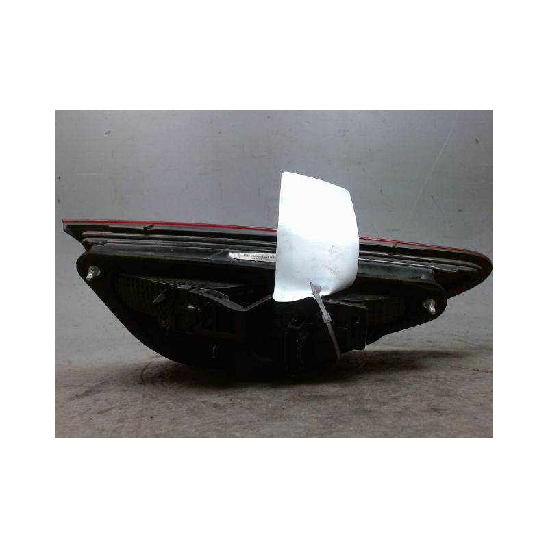 FEU ARRIERE INTERIEUR DROIT SEAT LEON