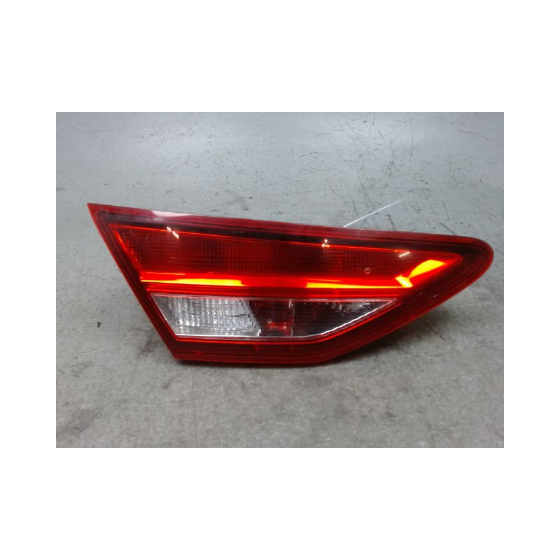 FEU ARRIERE INTERIEUR GAUCHE SEAT LEON
