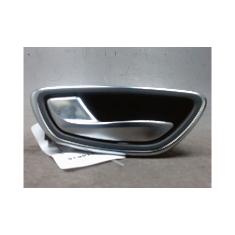 POIGNEE INTERIEURE PORTE ARRIERE GAUCHE RENAULT SCENIC