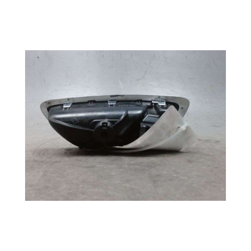 POIGNEE INTERIEURE PORTE ARRIERE GAUCHE RENAULT SCENIC