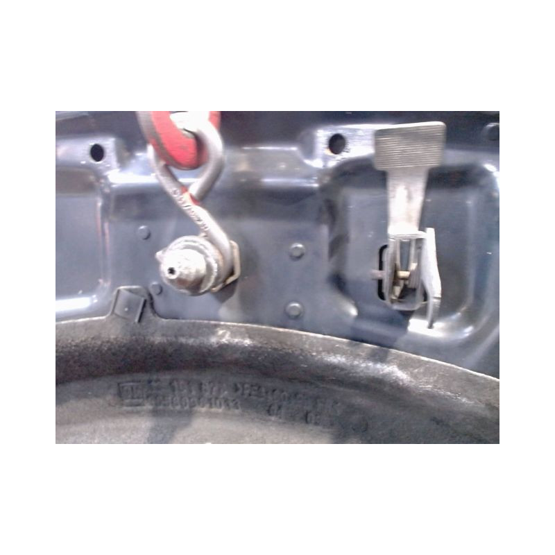 CAPOT OPEL CORSA