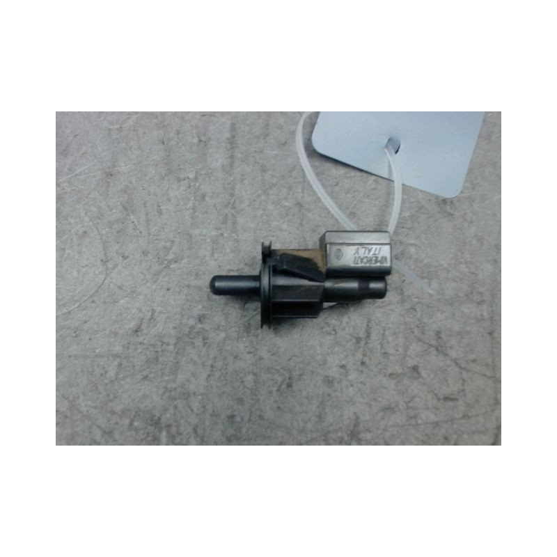 CONTACTEUR PORTE AVANT DROIT RENAULT MEGANE I PH2 99-02