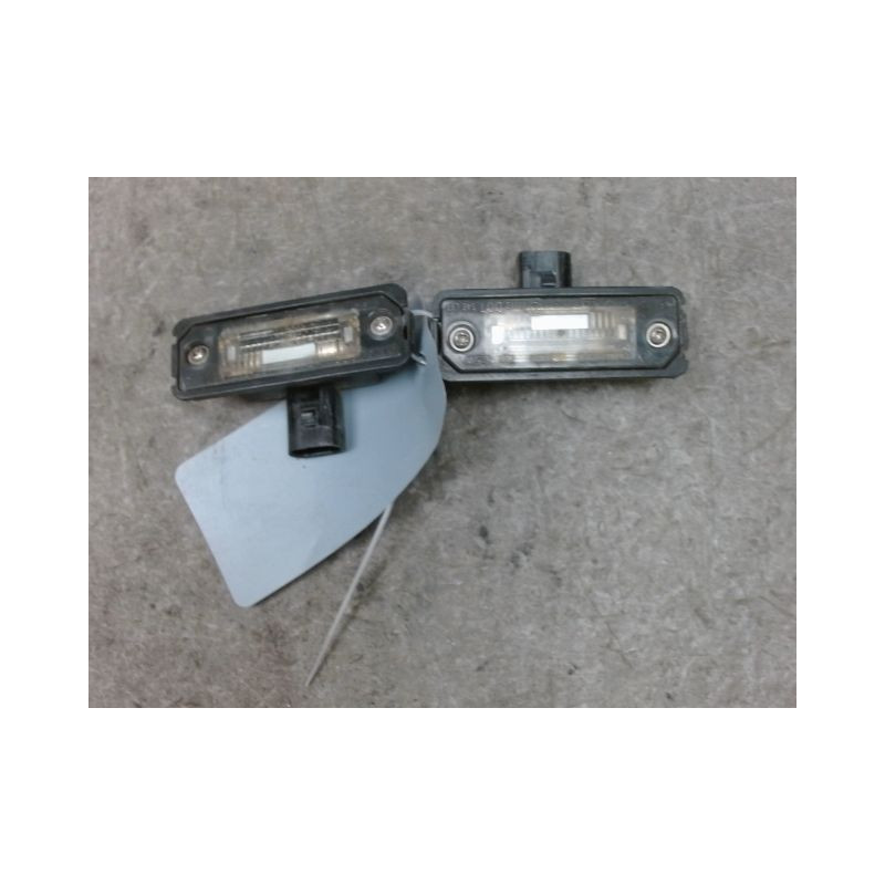 ECLAIREUR PLAQUE DE POLICE VOLKSWAGEN POLO 2005-