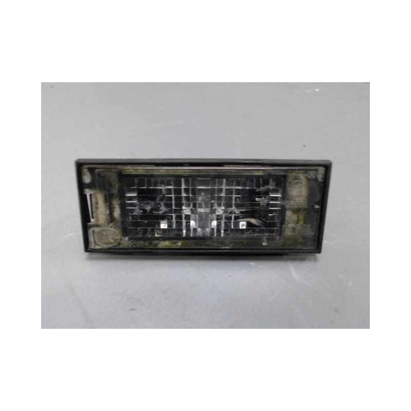 ECLAIREUR PLAQUE DE POLICE GAUCHE RENAULT TRAFIC
