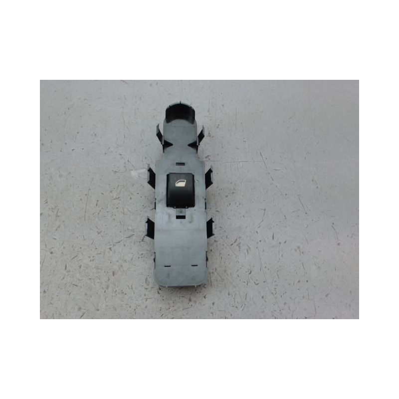 COMMANDE LEVE-GLACE PORTE AVD PEUGEOT 207