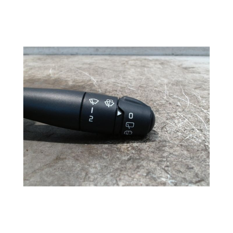 COMMANDE ESSUIE GLACE RENAULT CLIO