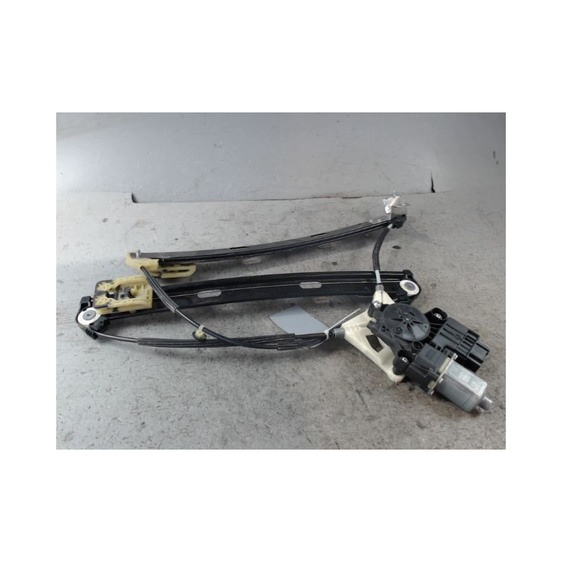 MECANISME+MOTEUR LEVE-GLACE AVANT GAUCHE VOLKSWAGEN POLO 2009-