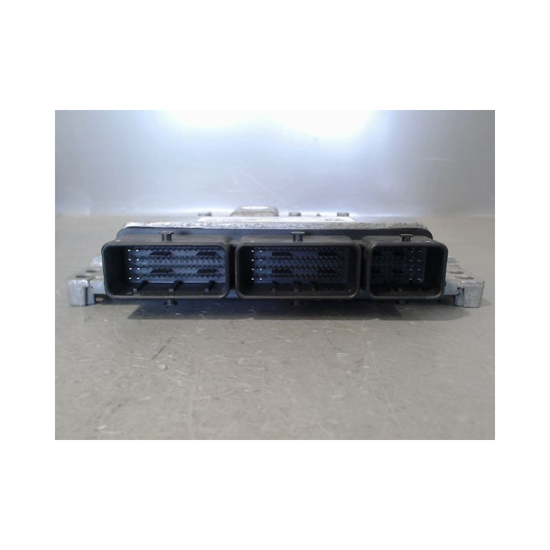 CALCULATEUR MOTEUR CITROEN C3 2009-