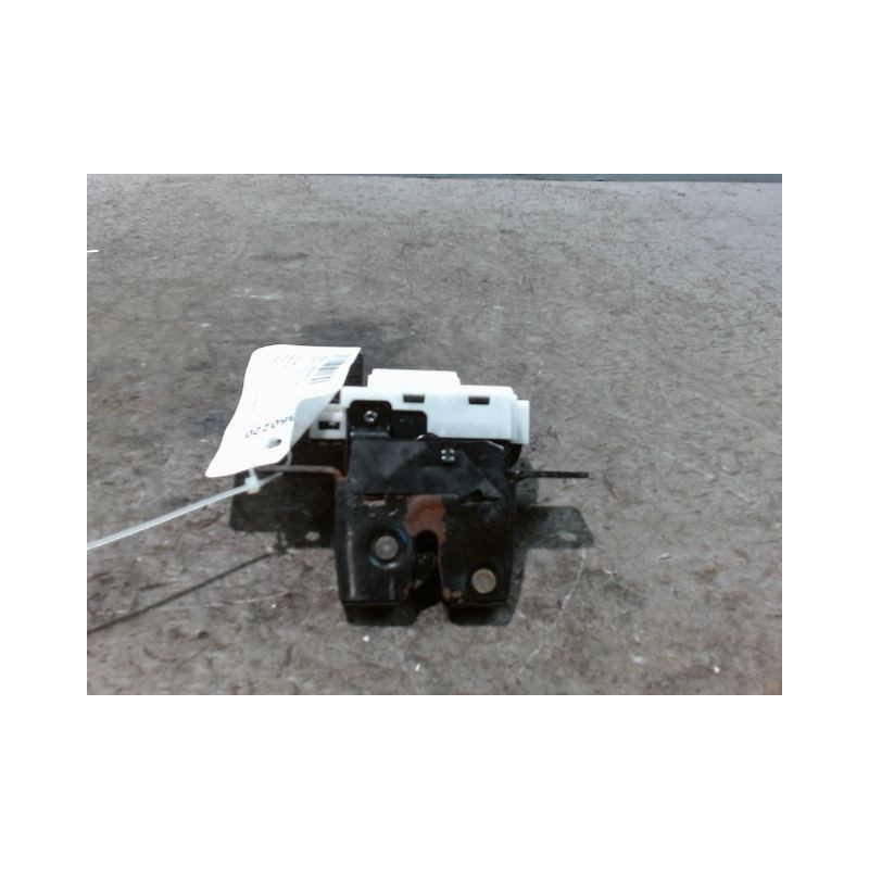 SERRURE HAYON  RENAULT SCENIC II PH2 2006-