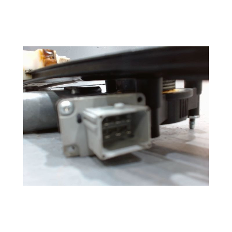 MECANISME+MOTEUR LEVE-GLACE AVANT DROIT FIAT 500