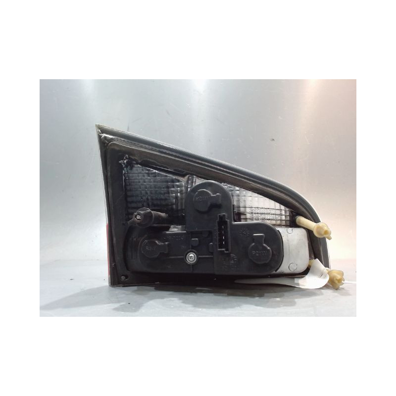 FEU ARRIERE INTERIEUR DROIT FORD S-MAX