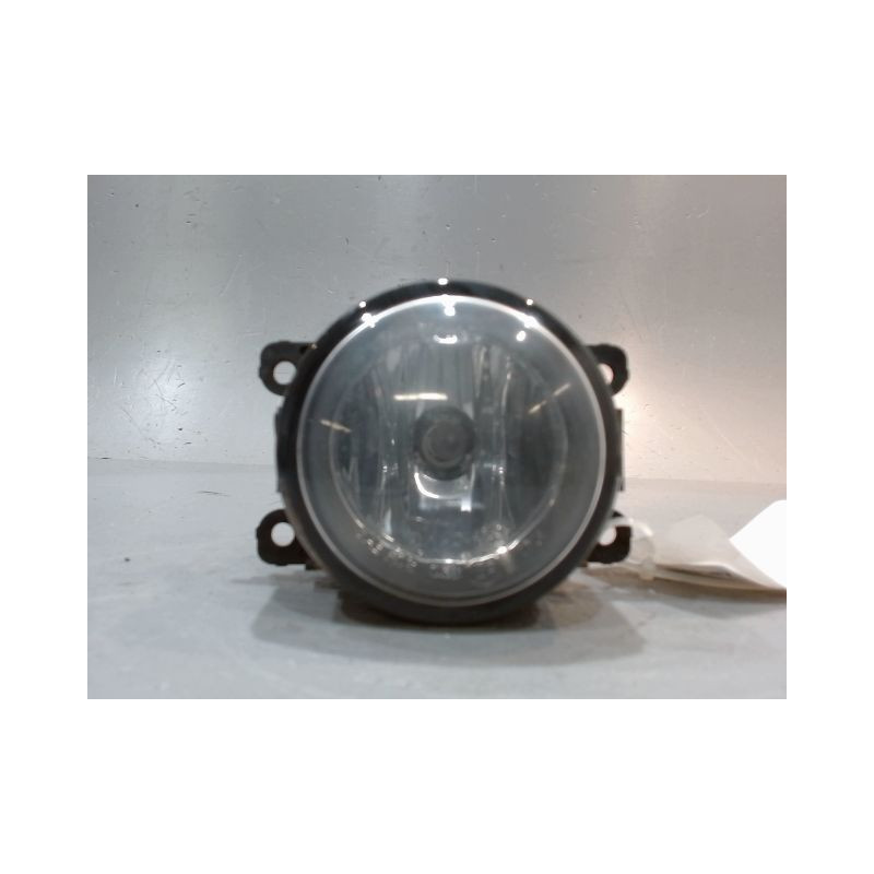 PHARE ANTIBROUILLARD AVANT GAUCHE FORD FIESTA
