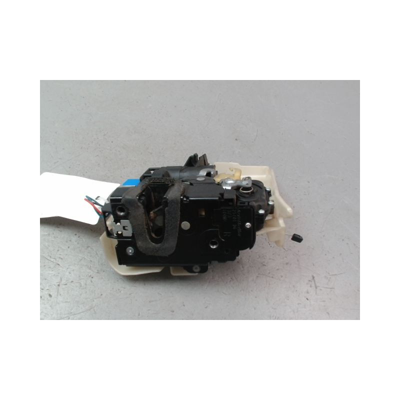 SYSTEME CONDAMNATION AVANT DROIT VOLKSWAGEN POLO IV Phase 2 (9N) 2005-2009