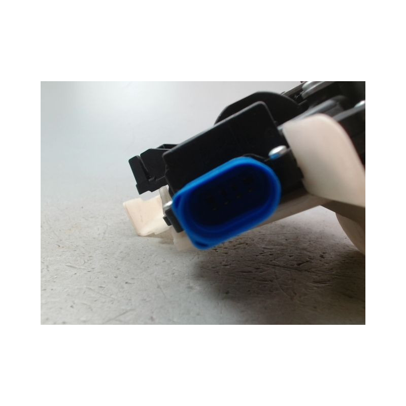 SYSTEME CONDAMNATION AVANT DROIT VOLKSWAGEN POLO IV Phase 2 (9N) 2005-2009