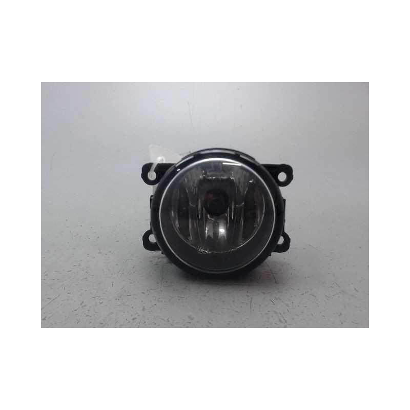 PHARE ANTIBROUILLARD AVANT DROIT FORD FIESTA 2005-