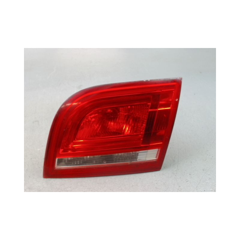 FEU ARRIERE INTERIEUR DROIT AUDI A3 SPORTBACK II Phase 2 (8P) 2008-2012