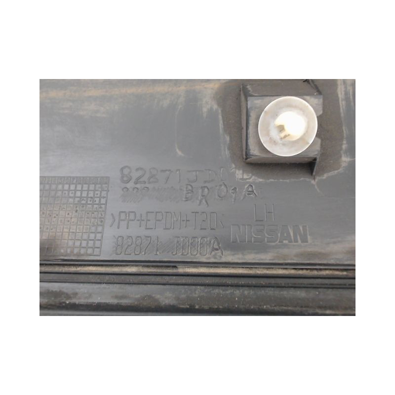 PROTECTION PORTE ARRIERE GAUCHE NISSAN QASHQAI