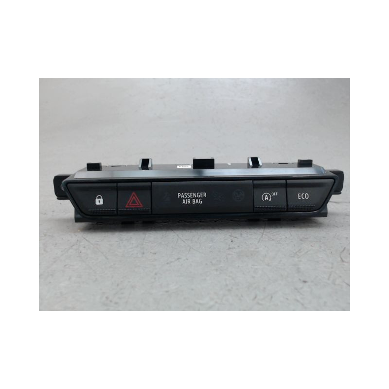 BOUTON DE WARNING DACIA SANDERO