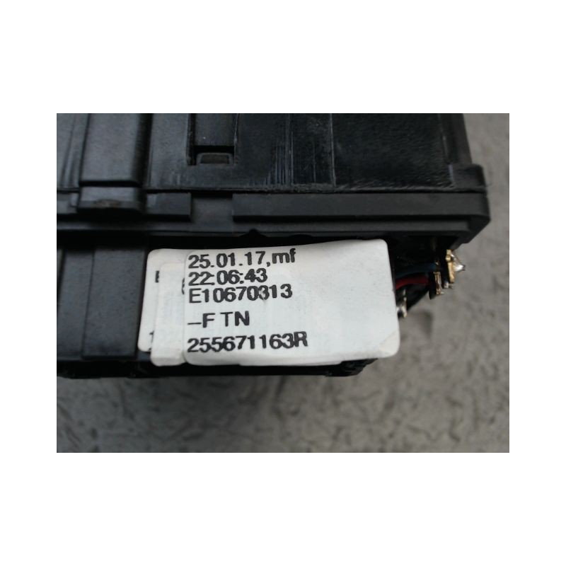 COMMANDE ESSUIE GLACE RENAULT CLIO