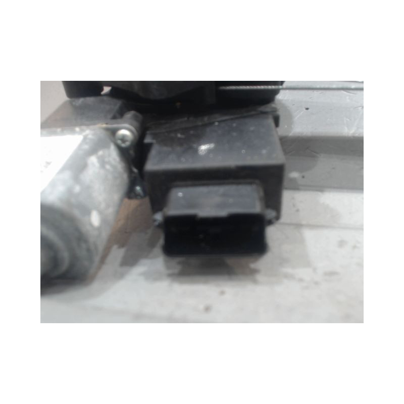 MECANISME+MOTEUR LEVE-GLACE AVANT GAUCHE HYUNDAI I20