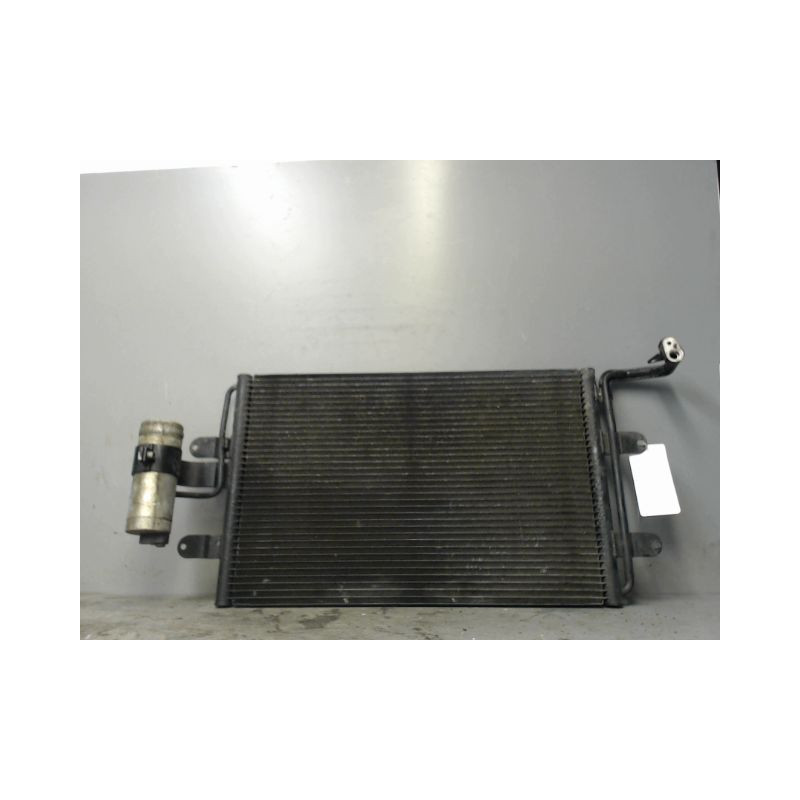 CONDENSEUR CLIMATISATION VOLKSWAGEN GOLF