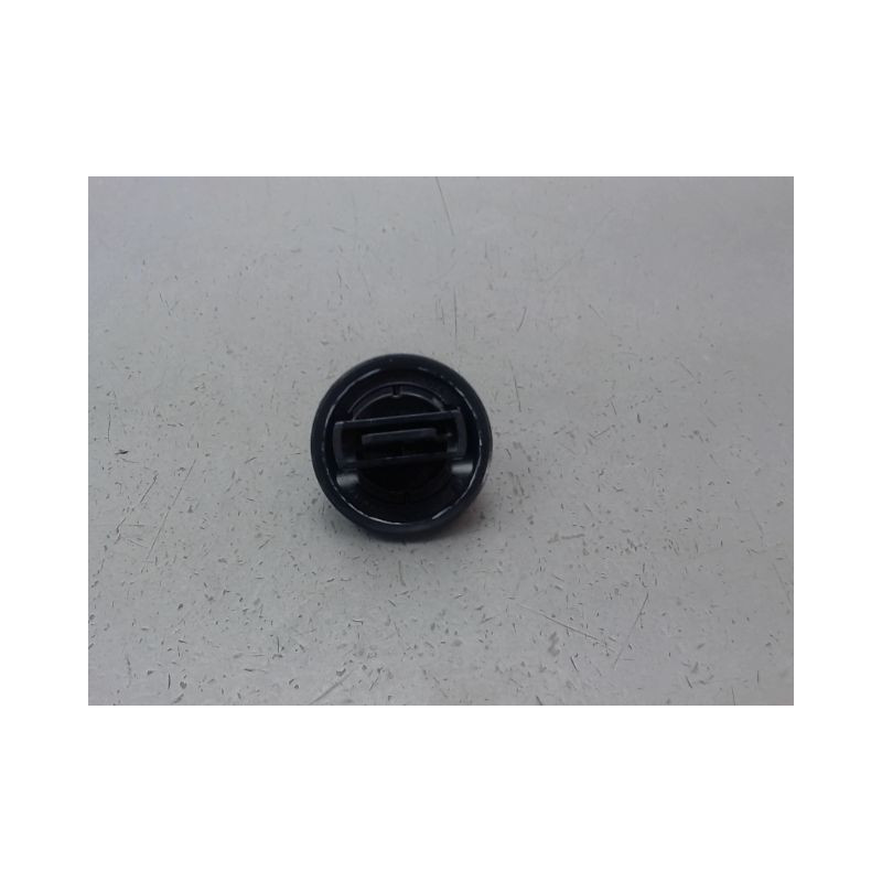 BOUCHON RESERVOIR A CARBURANT RENAULT CLIO IV Phase 1 2012-...