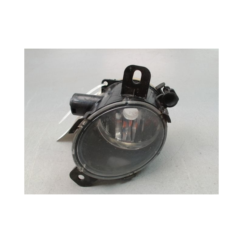 PHARE ANTIBROUILLARD AVANT GAUCHE OPEL CORSA 2010-